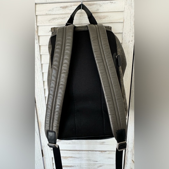COACH HERITAGE SPORT LEATHER BACKPACK Brown/Gray/Black Distressed - Picture 7 of 14